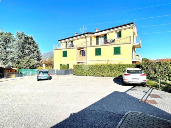 appartamento in vendita ad Airuno