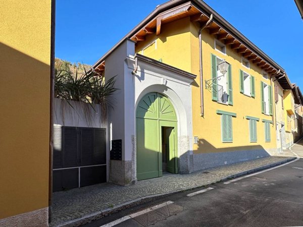 appartamento in vendita ad Airuno