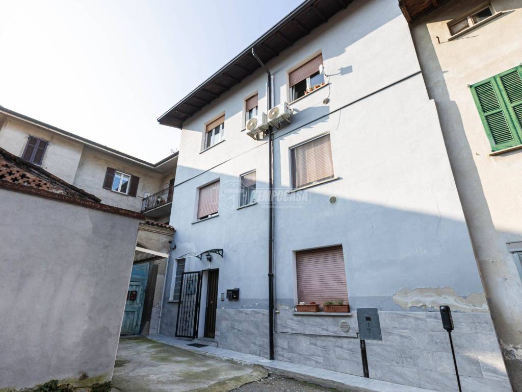 appartamento in vendita ad Annone di Brianza