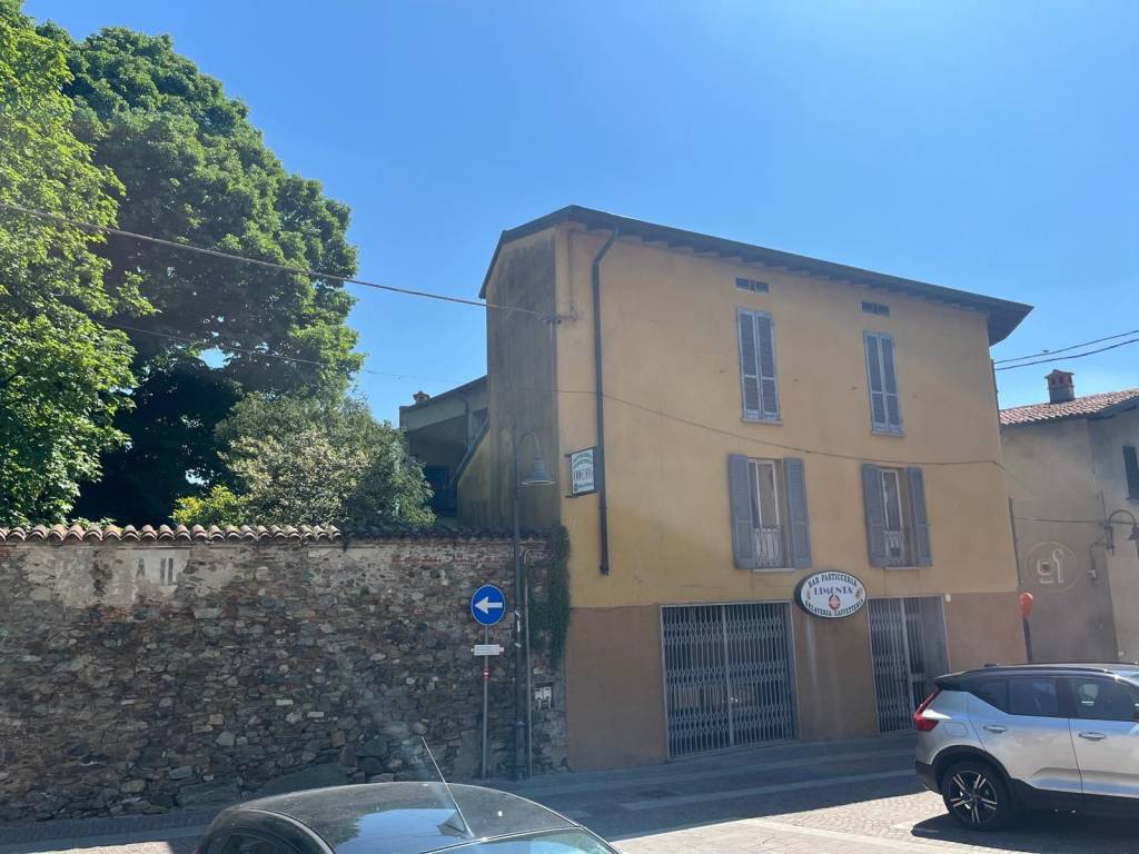 appartamento in vendita ad Annone di Brianza
