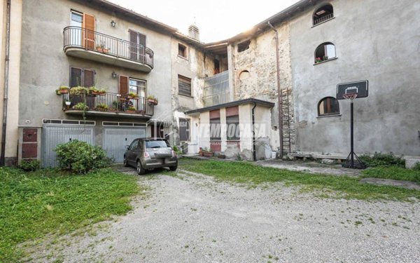 appartamento in vendita ad Annone di Brianza
