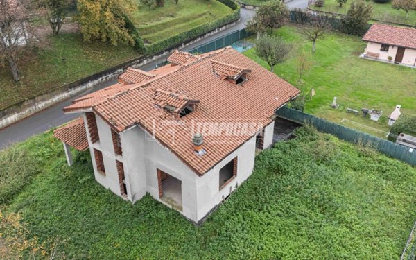 casa indipendente in vendita ad Annone di Brianza