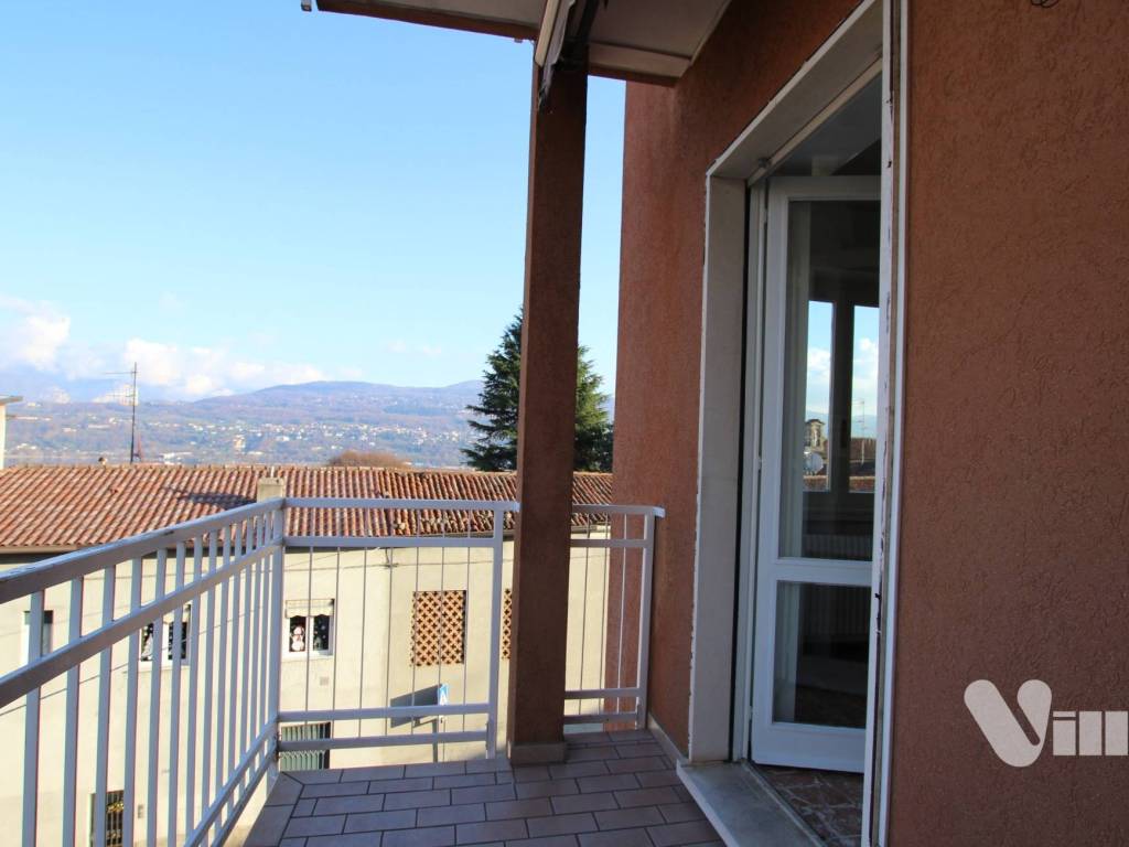 appartamento in vendita ad Annone di Brianza