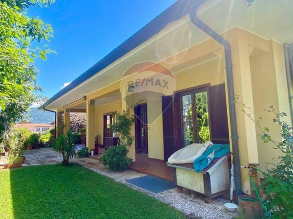 casa indipendente in vendita ad Annone di Brianza