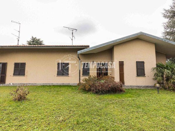 appartamento in vendita ad Annone di Brianza