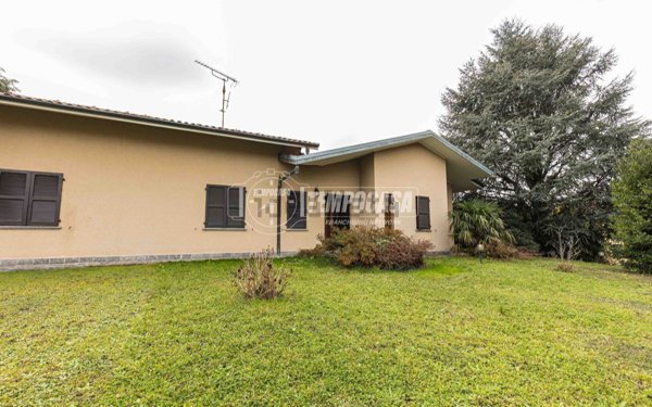 appartamento in vendita ad Annone di Brianza