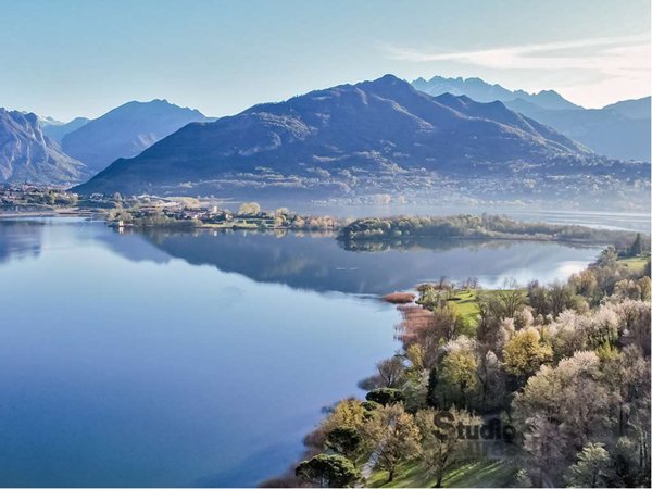 terreno edificabile in vendita ad Annone di Brianza
