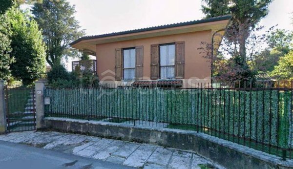 casa indipendente in vendita ad Annone di Brianza
