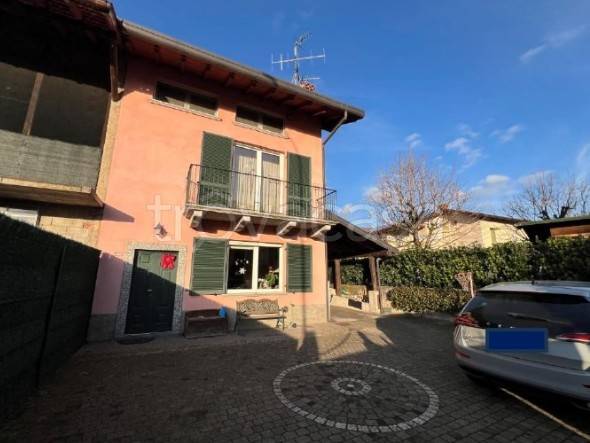 casa indipendente in vendita ad Annone di Brianza