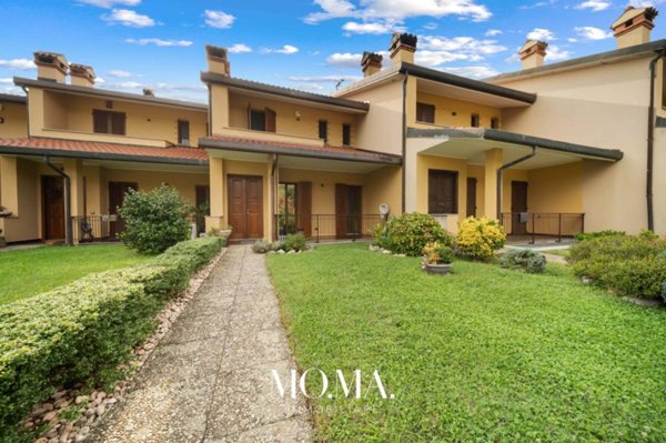 casa indipendente in vendita ad Annone di Brianza
