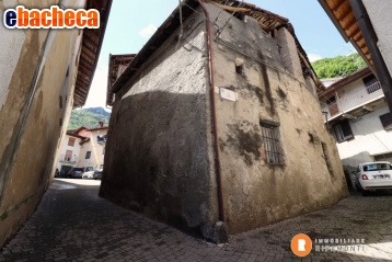 casa indipendente in vendita a Ballabio
