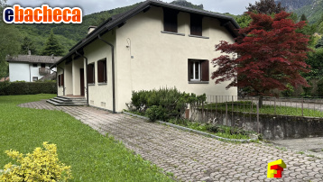 appartamento in vendita a Ballabio