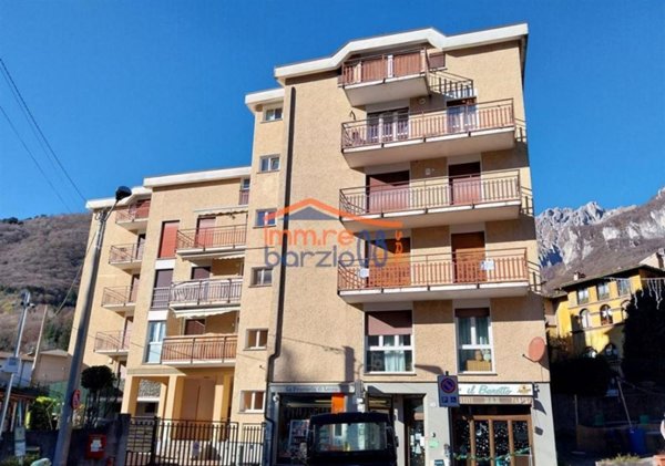 appartamento in vendita a Ballabio