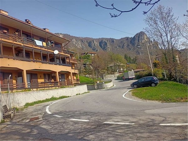 appartamento in vendita a Ballabio