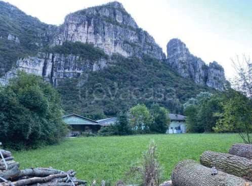 terreno edificabile in vendita a Ballabio