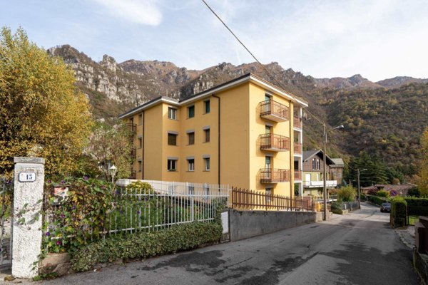 appartamento in vendita a Ballabio