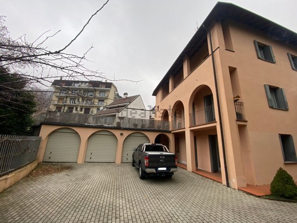 appartamento in vendita a Ballabio