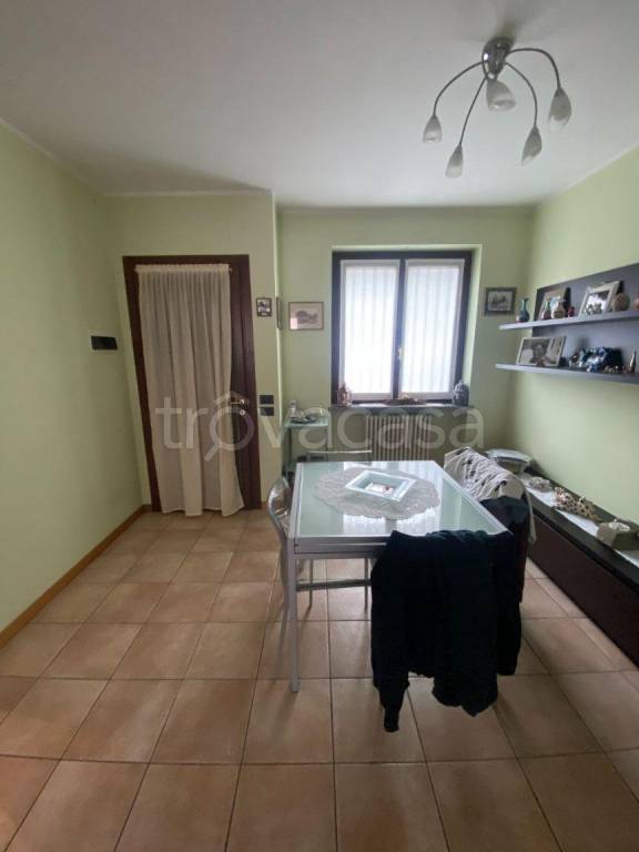 casa indipendente in vendita a Ballabio