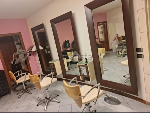 appartamento in vendita a Ballabio