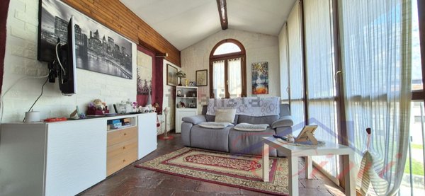 appartamento in vendita a Ballabio