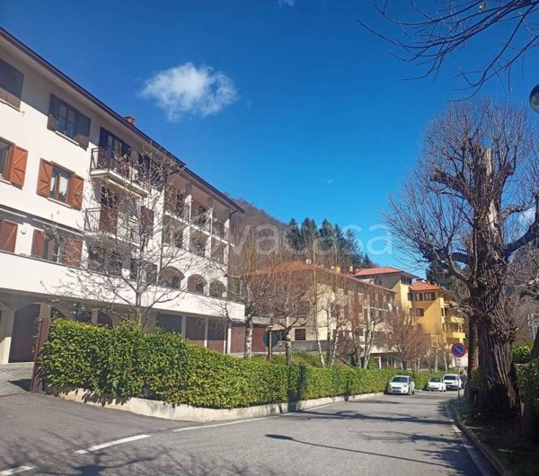 appartamento in vendita a Ballabio