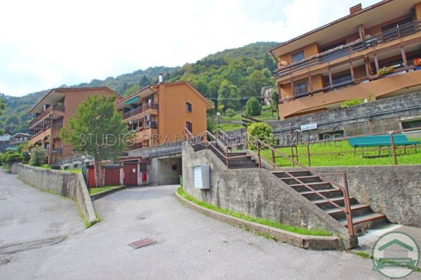 appartamento in vendita a Ballabio