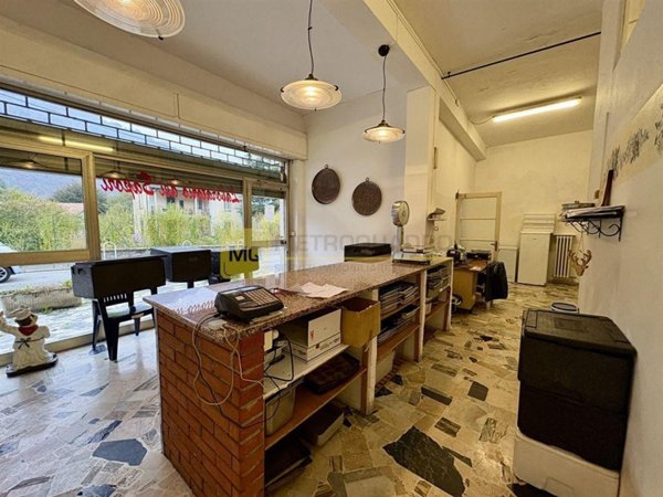 negozio in vendita a Ballabio