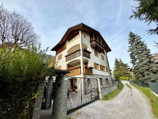 appartamento in vendita a Ballabio