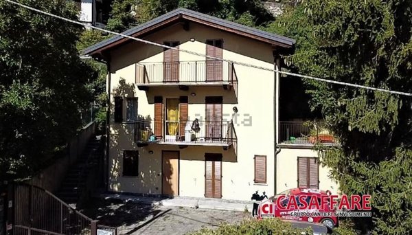 appartamento in vendita a Ballabio