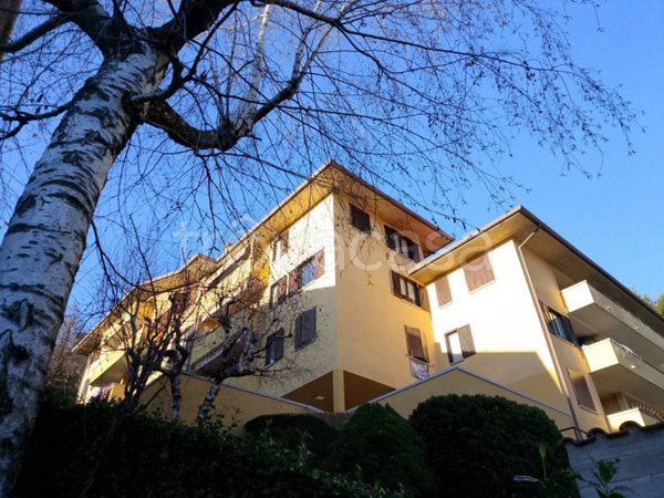 appartamento in vendita a Ballabio
