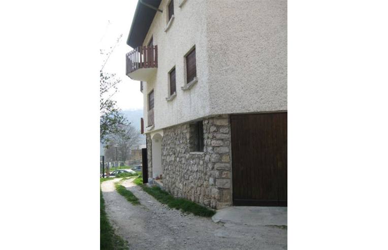 appartamento in vendita a Ballabio