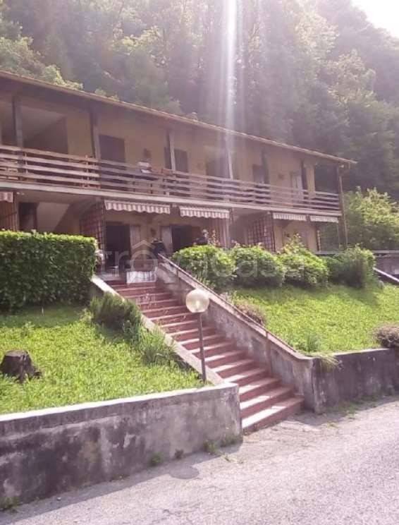 appartamento in vendita a Ballabio