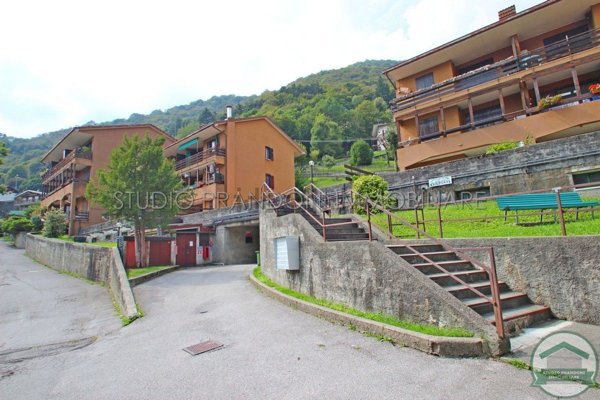 appartamento in vendita a Ballabio