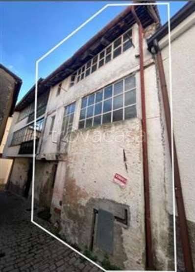 appartamento in vendita a Ballabio