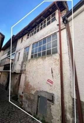 casa semindipendente in vendita a Ballabio