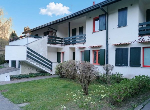 appartamento in vendita a Ballabio