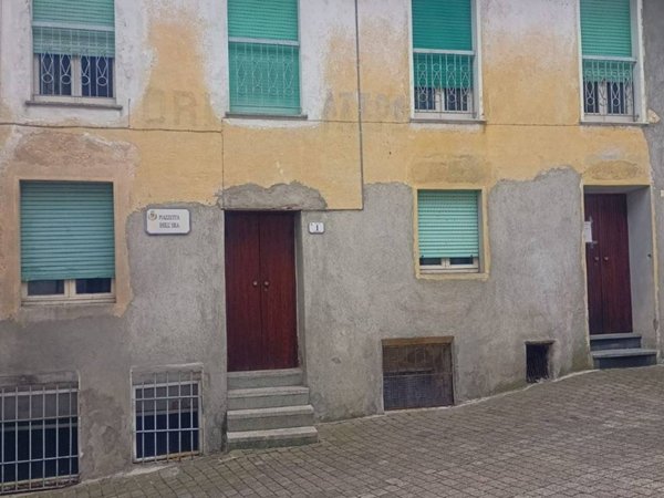 casa indipendente in vendita a Ballabio