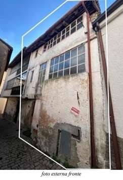 casa indipendente in vendita a Ballabio