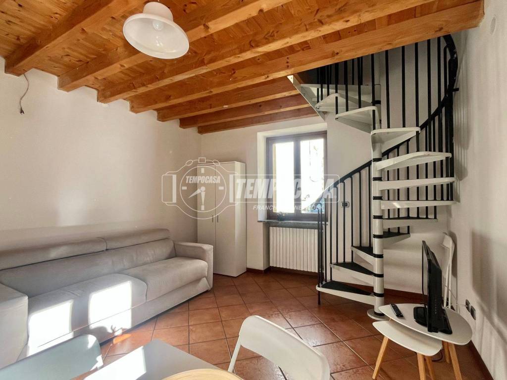 appartamento in vendita a Ballabio