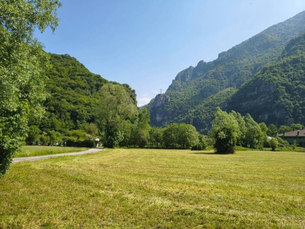 terreno edificabile in vendita a Ballabio