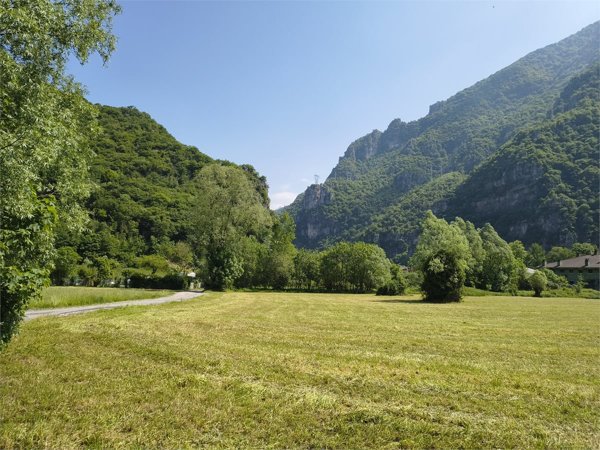 terreno edificabile in vendita a Ballabio