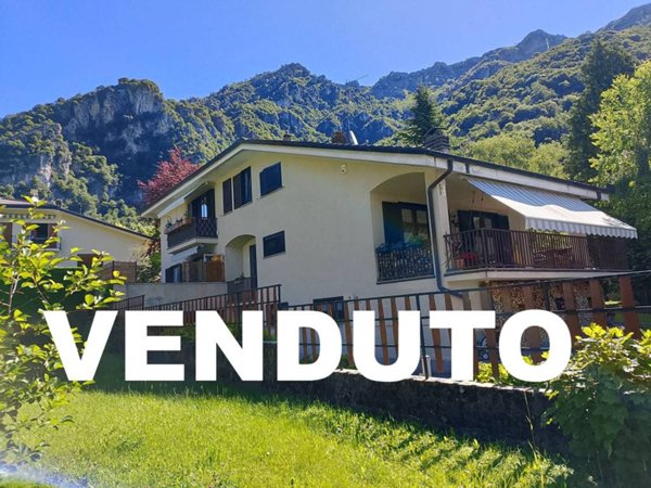 appartamento in vendita a Ballabio