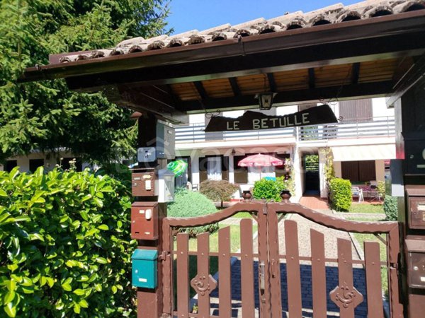 appartamento in vendita a Ballabio