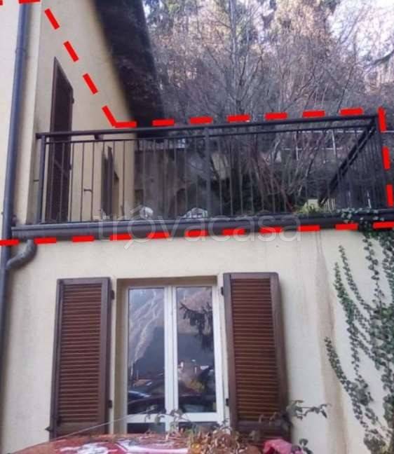 appartamento in vendita a Ballabio