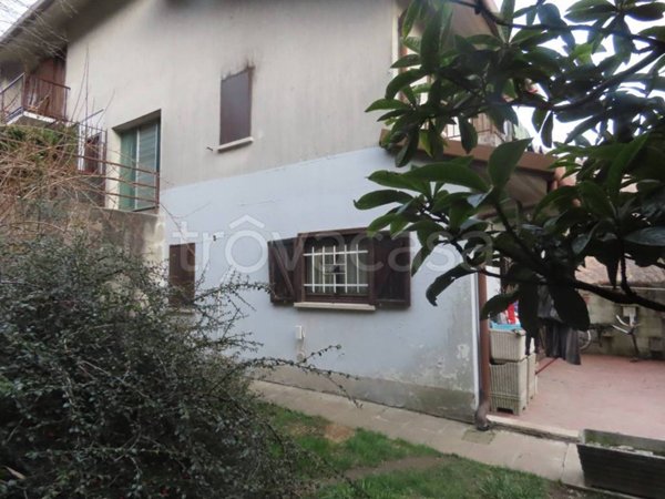 appartamento in vendita a Ballabio