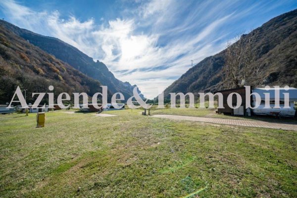 casa indipendente in vendita a Ballabio