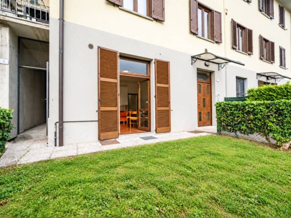 appartamento in vendita a Ballabio