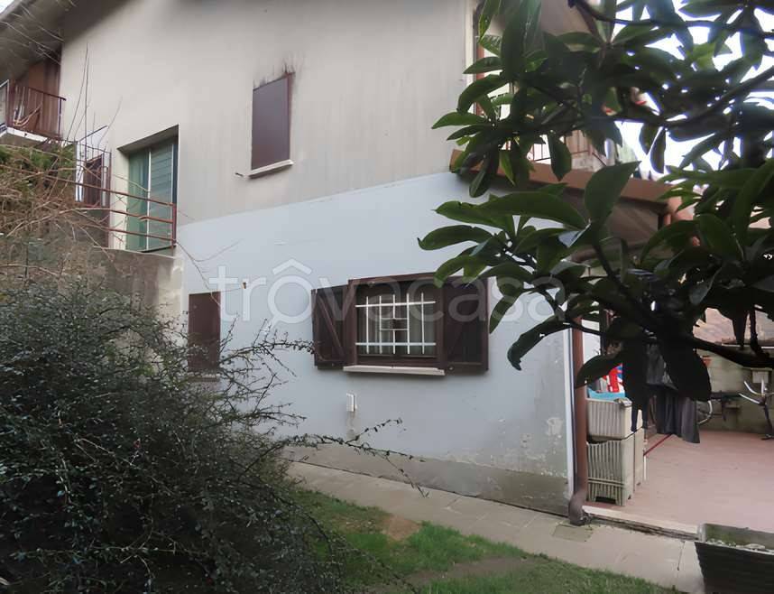 appartamento in vendita a Ballabio