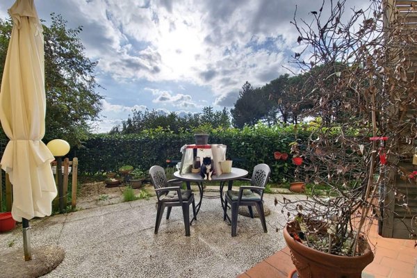 appartamento in vendita a Barzago