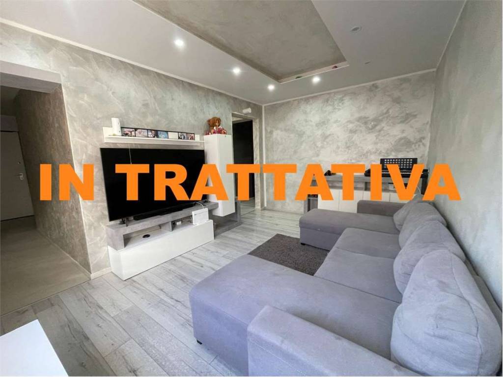 appartamento in vendita a Barzago